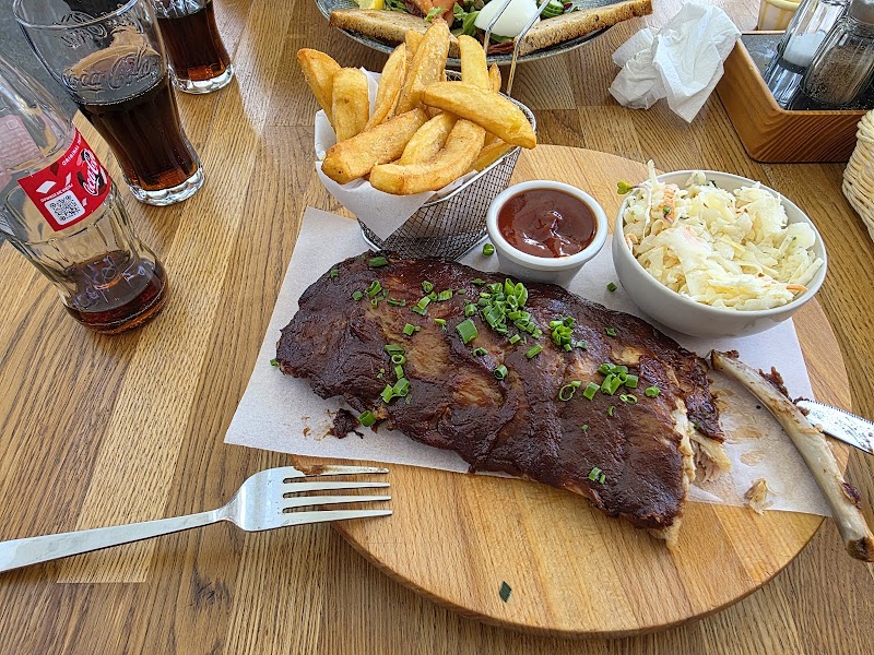 Restauracja Vis A Vis Koziołków