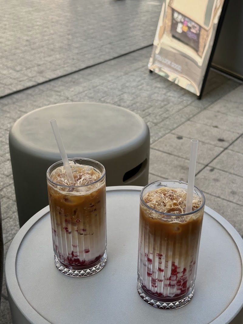 ABOUT CAFE | Matcha • Coffee • Desserts Bar (Półwiejska)