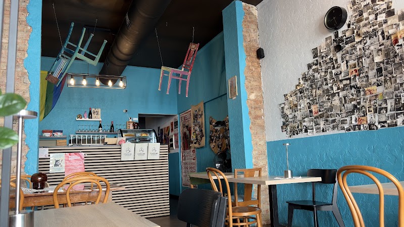 Oldskulowa Cafe & Restaurant
