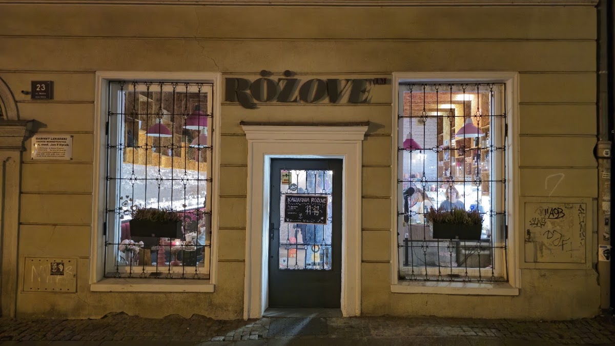 Różove — Cafe